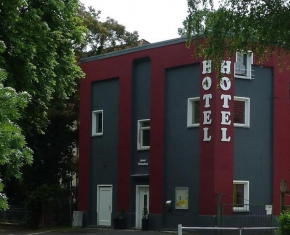  HOSTEL Wittenberg - HOTEL Garni  Витенберг, Лутерштадт